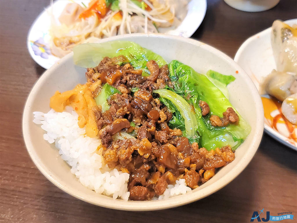 桃園美食 阿德台南擔仔麵 桃園南門市場 虱目魚肚湯很划算 @AJ的旅行地圖
