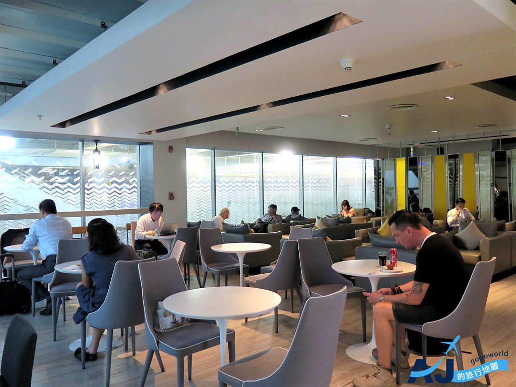 曼谷機場JCB貴賓室 MIRACLE FIRST CLASS LOUNGE F大廳 @AJ的旅行地圖