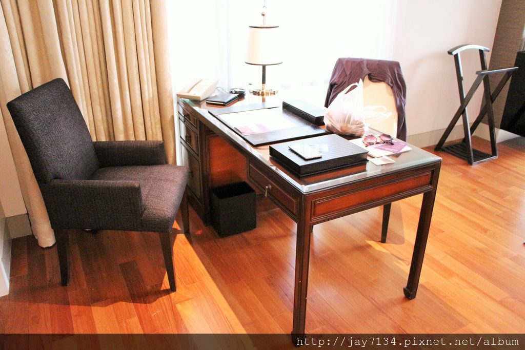 IMG_2375.JPG IMG_2375.JPG