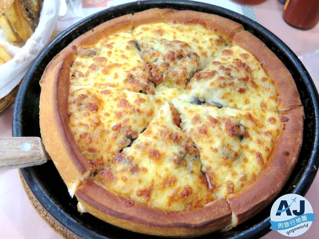 台北美食 蘇阿姨比薩屋 披薩炸雞都好吃 @AJ的旅行地圖