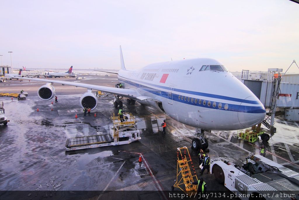 中國國際航空 紐約甘迺迪JFK-北京首都機場PEK 747-8商務艙/公務艙飛機餐 開箱CA982 @AJ的旅行地圖