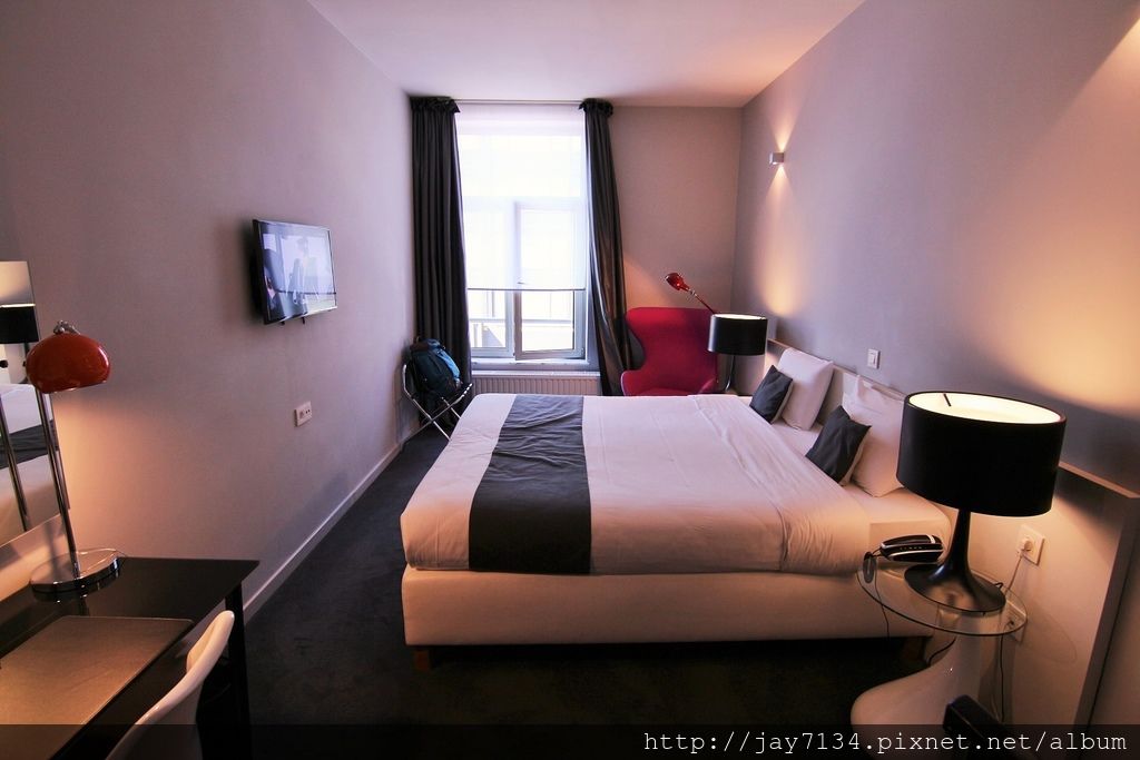 布魯塞爾住宿 復古飯店 Hotel Retro 比利時旅遊 @AJ的旅行地圖