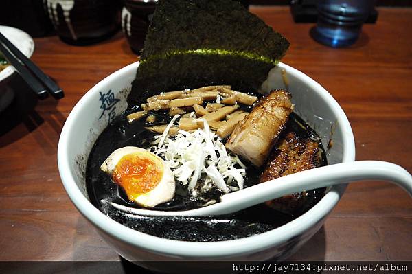 已歇業 台北美食麵屋武藏 虎嘯 台灣首店！ @AJ的旅行地圖