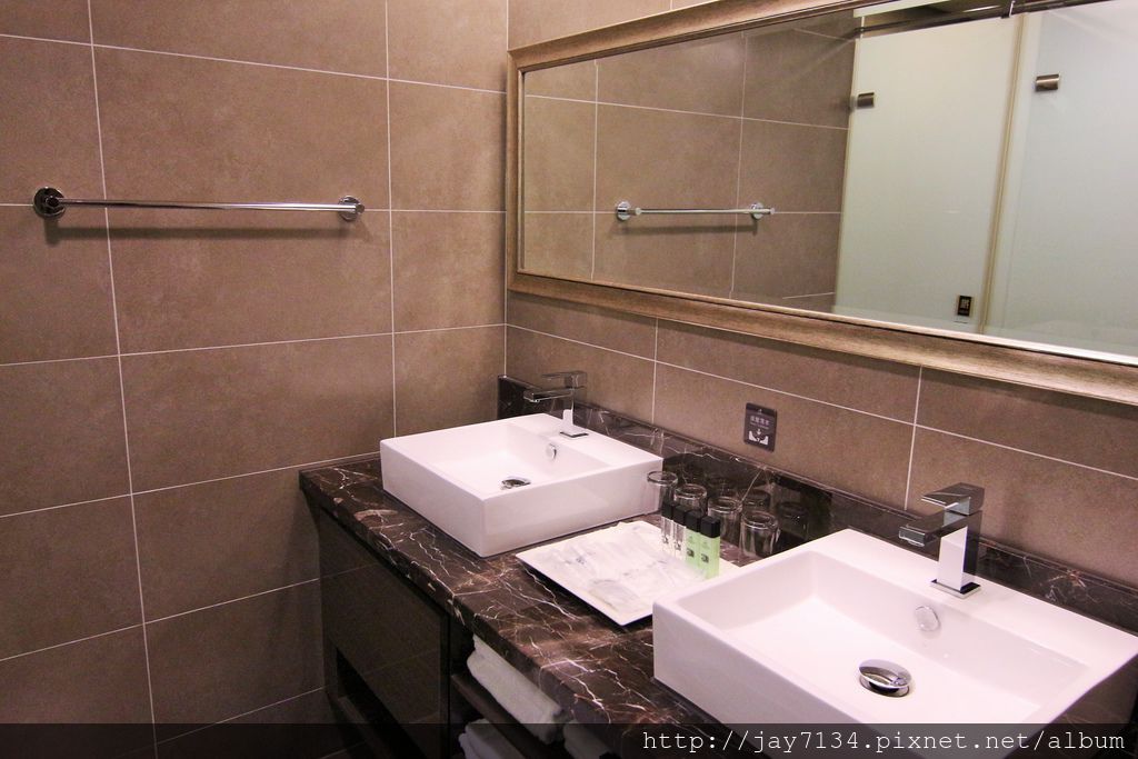 IMG_7194.JPG IMG_7194.JPG