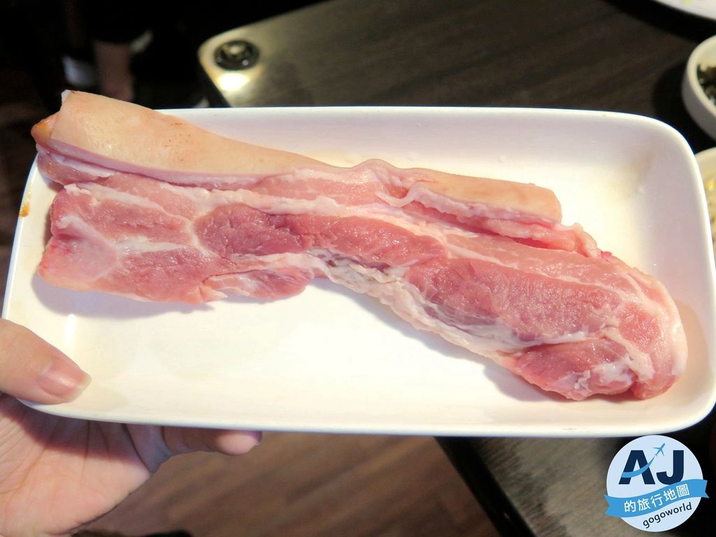 已歇業 台北美食 大韓門韓式料理 銅盤火鍋 韓式烤肉 專人桌邊服務 菜色眾多價格公道 近捷運國父紀念館站 @AJ的旅行地圖