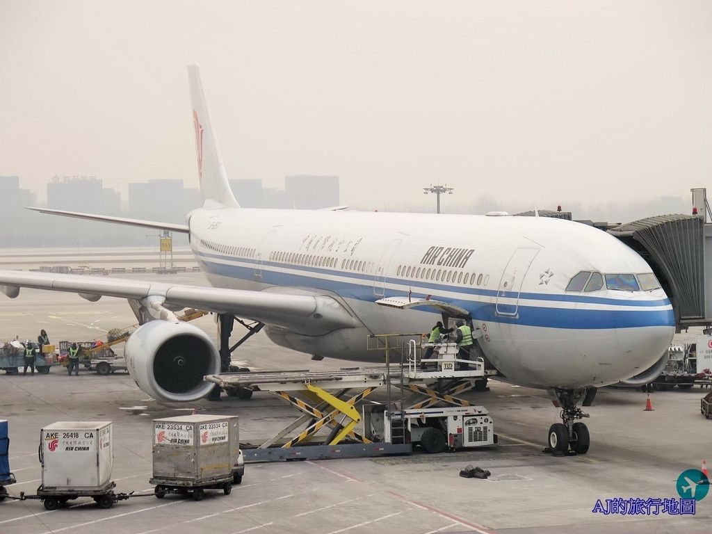 即時熱門文章：中國國際航空 北京首都PEK-台北桃園TPE A330經濟艙飛機餐 開箱CA185