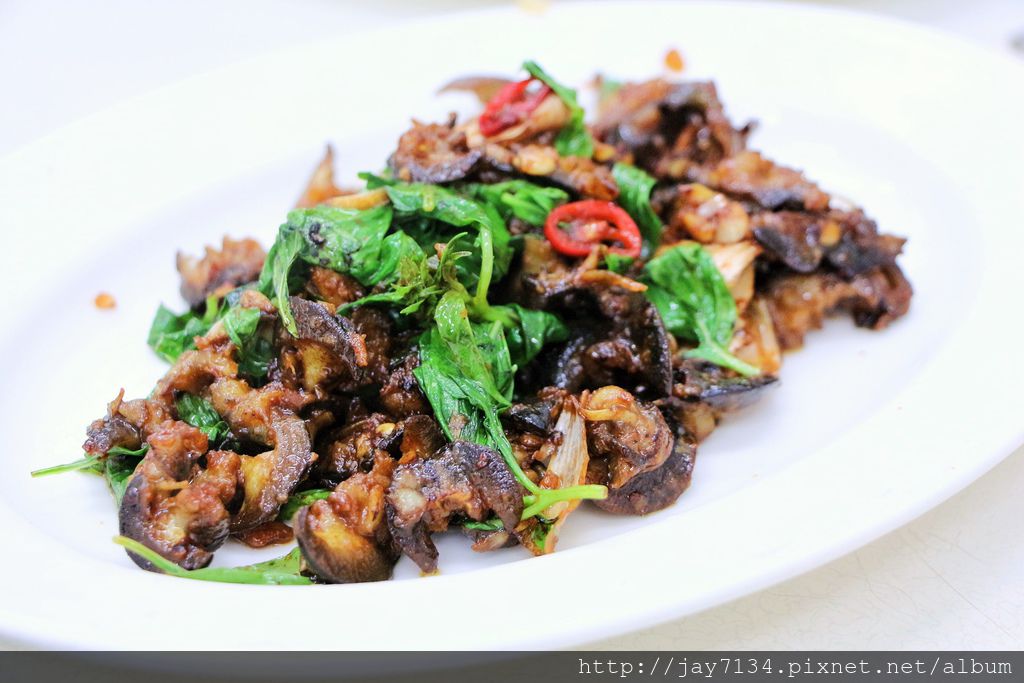 宜蘭美食 台灣沙茶 台灣味沙茶火鍋、沙茶熱炒 羅東美食推薦 @AJ的旅行地圖