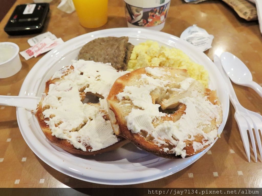 IMG_0985.JPG IMG_0985.JPG
