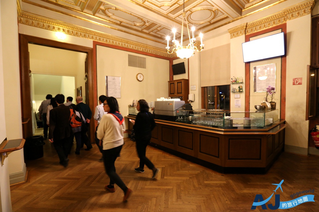 IMG_8932.JPG