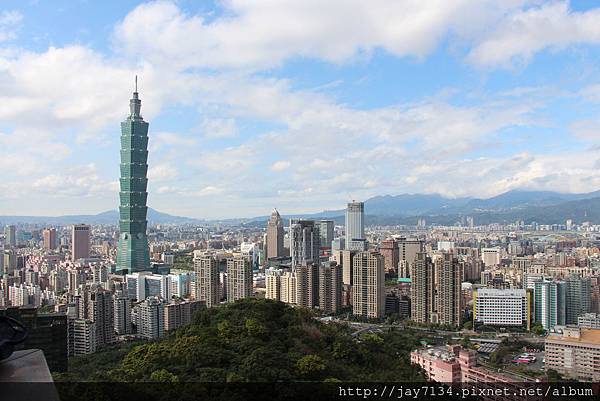 台北景點 爬象山、眺望信義區、夜遊大安森林公園站 @AJ的旅行地圖