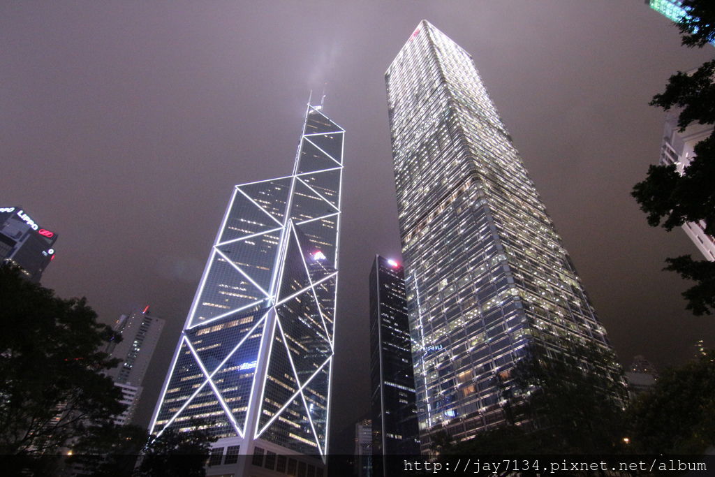 香港Klook便宜訂票：機場快線+3日地鐵無限搭乘票、天際100觀景台便宜門票、太平山頂纜車3合1套票 @AJ的旅行地圖
