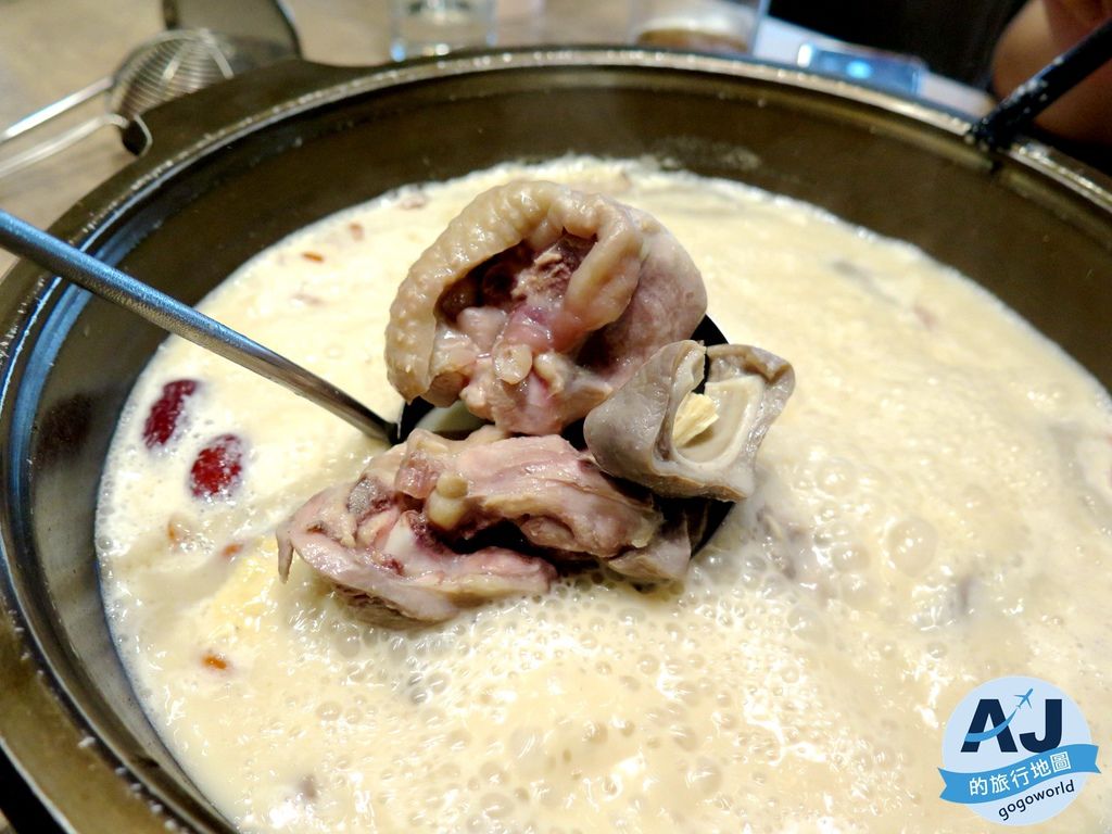 台北美食 火鍋106光復店 粵式豬肚煲鍋 手工蛋餃令人驚艷 國父紀念館美食 @AJ的旅行地圖