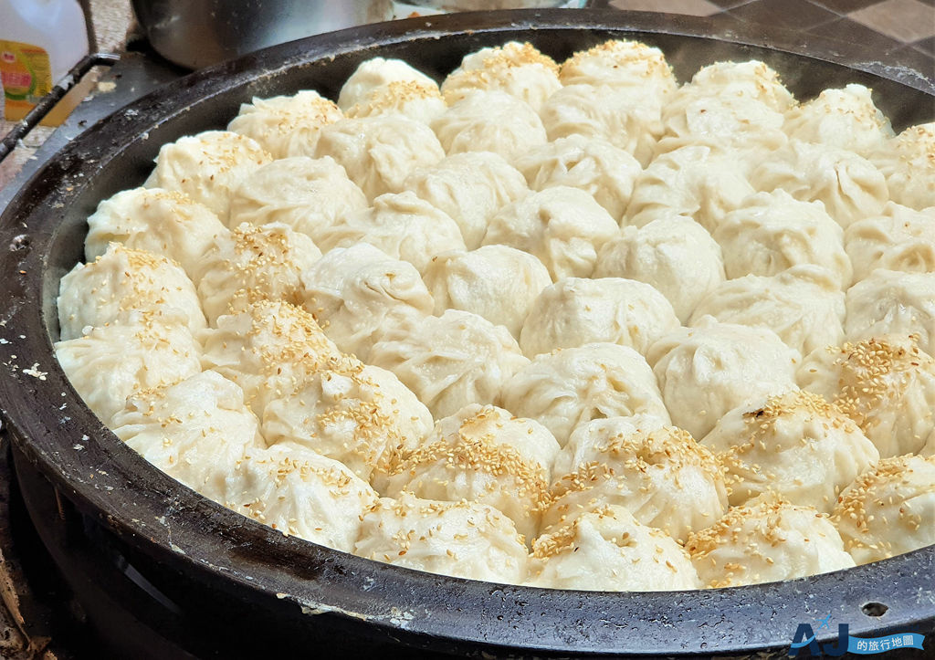 台北美食 鍾家原上海生煎包 士林夜市必吃 台北米其林必比登推薦 @AJ的旅行地圖