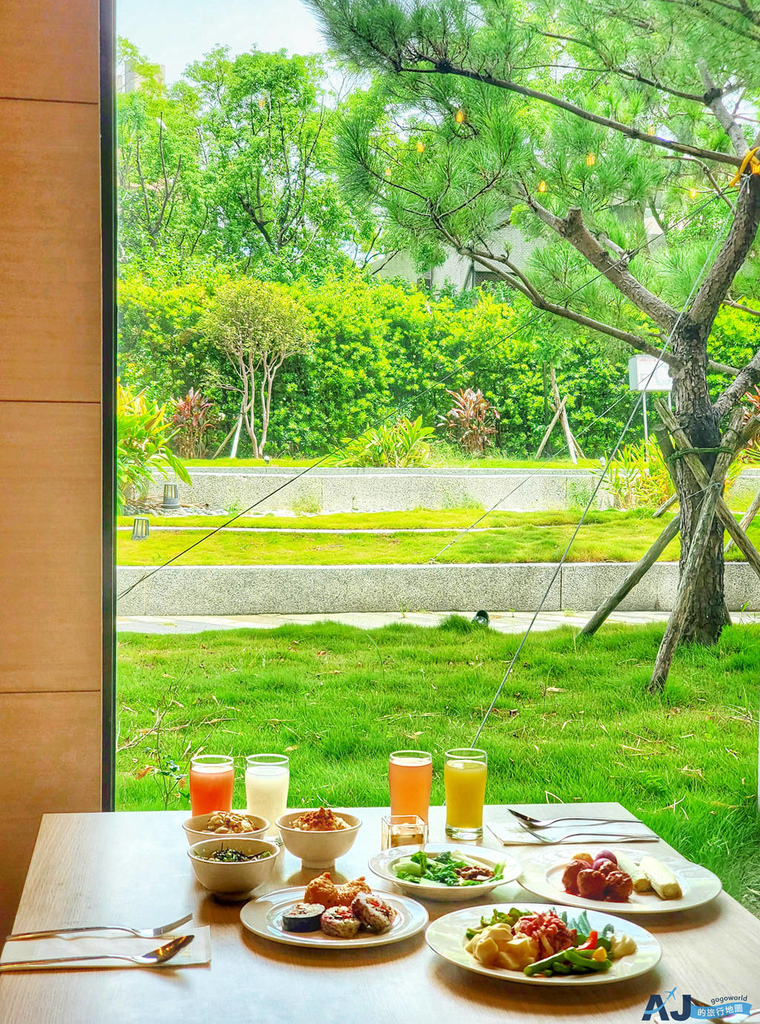 即時熱門文章：宜蘭美食 村却國際溫泉酒店早餐 明廚百匯 睡到自然醒再來吃早午餐