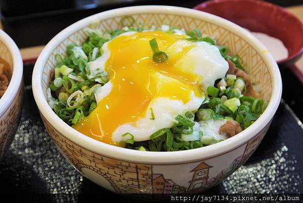 台北美食 SUKIYA すき家 台灣首店 日本平價連鎖牛丼專賣店 @AJ的旅行地圖