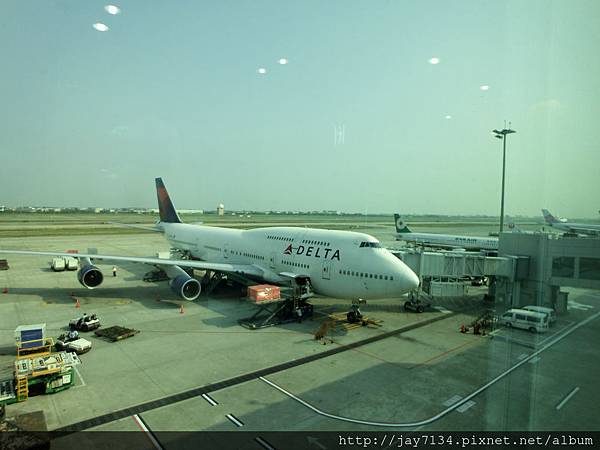 搭達美航空去東京 台北桃園-東京成田 經濟艙飛機餐 開箱DL276/DL275 @AJ的旅行地圖