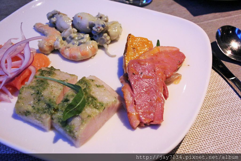 IMG_4340.JPG IMG_4340.JPG