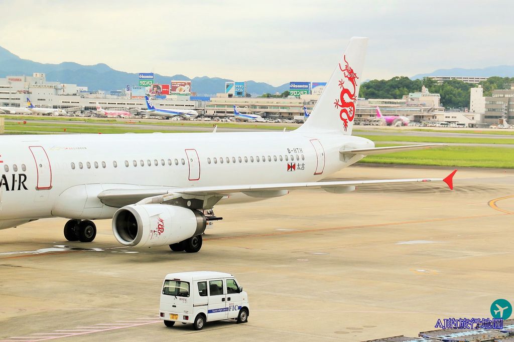 港龍航空 KA381 福岡FUK-香港HKG 經濟艙飛機餐 兒童餐、低膽固醇/低脂肪餐 @AJ的旅行地圖