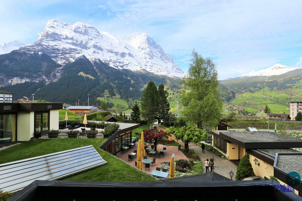 2026格林德瓦住宿 施瓦茨霍夫浪漫飯店 Romantik Hotel Schweizerhof 艾格峰景觀雙人房、早餐 瑞士旅遊推薦 @AJ的旅行地圖