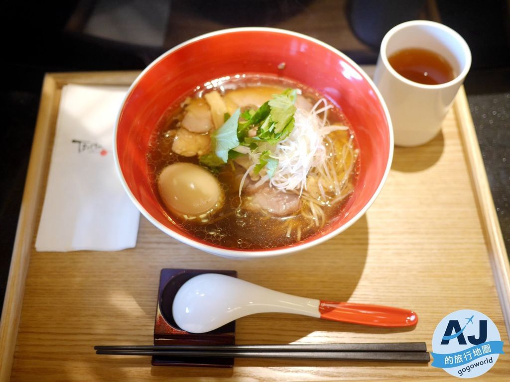 已歇業（台北車站美食）蔦 Tsuta拉麵 世界第一間獲得米其林一星的拉麵店 醬油與鹽味口味與完整菜單分享 HOYII北車站內 @AJ的旅行地圖