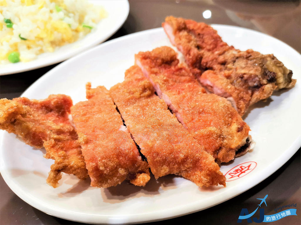 已歇業 微風廣場美食 小南門點心世界 排骨炒飯、牛肉捲餅、酸辣湯 菜單分享 &amp; 微風超市好吃的便宜熟食 @AJ的旅行地圖