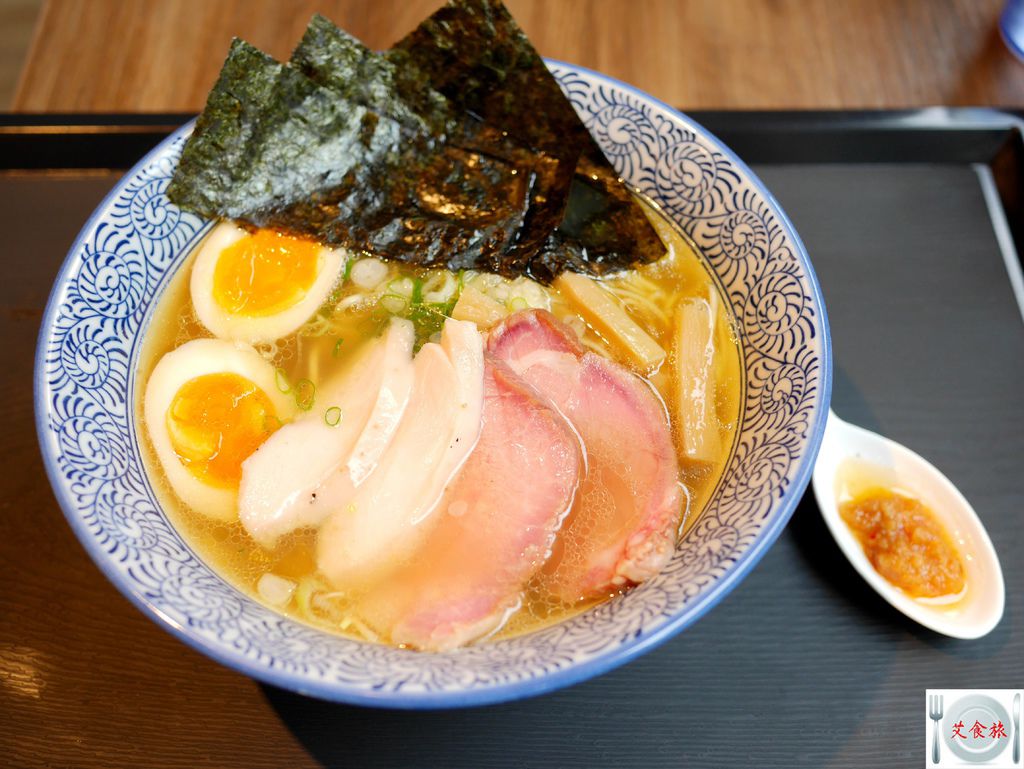 已歇業 台北美食 麵屋一燈 獲獎無數 日本人氣第一的排隊拉麵美食 來台開賣啦 @AJ的旅行地圖